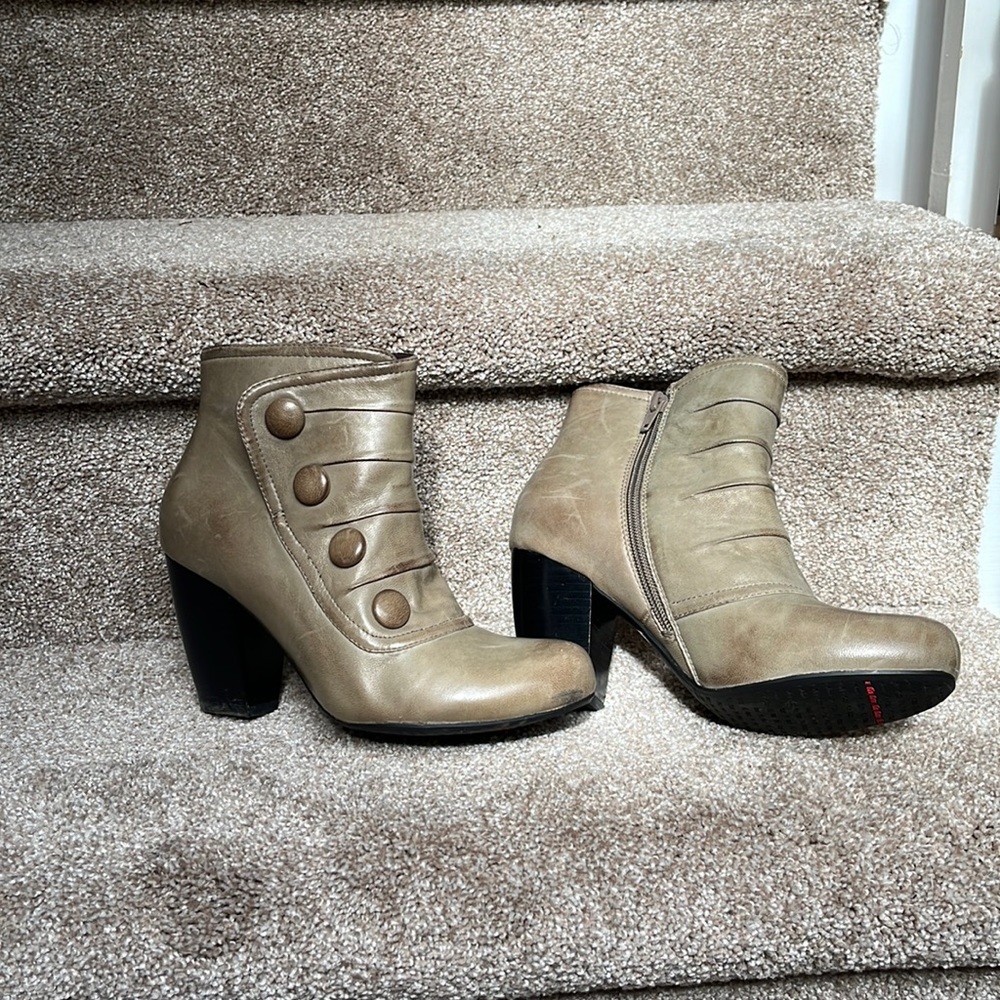 Grey 3 in heel Miz Mooz Denise ankle booties